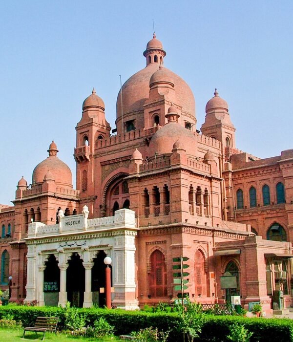 Lahore_Museum,_Lahore