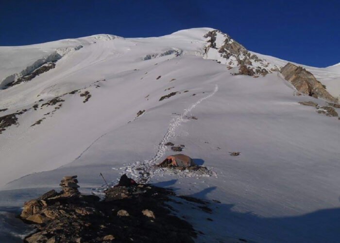 Khosar-Gang-Peak,6000m