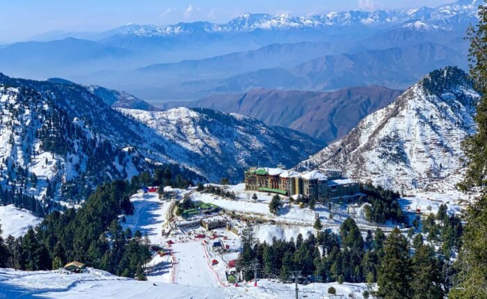 malam-jabba-ski-resort